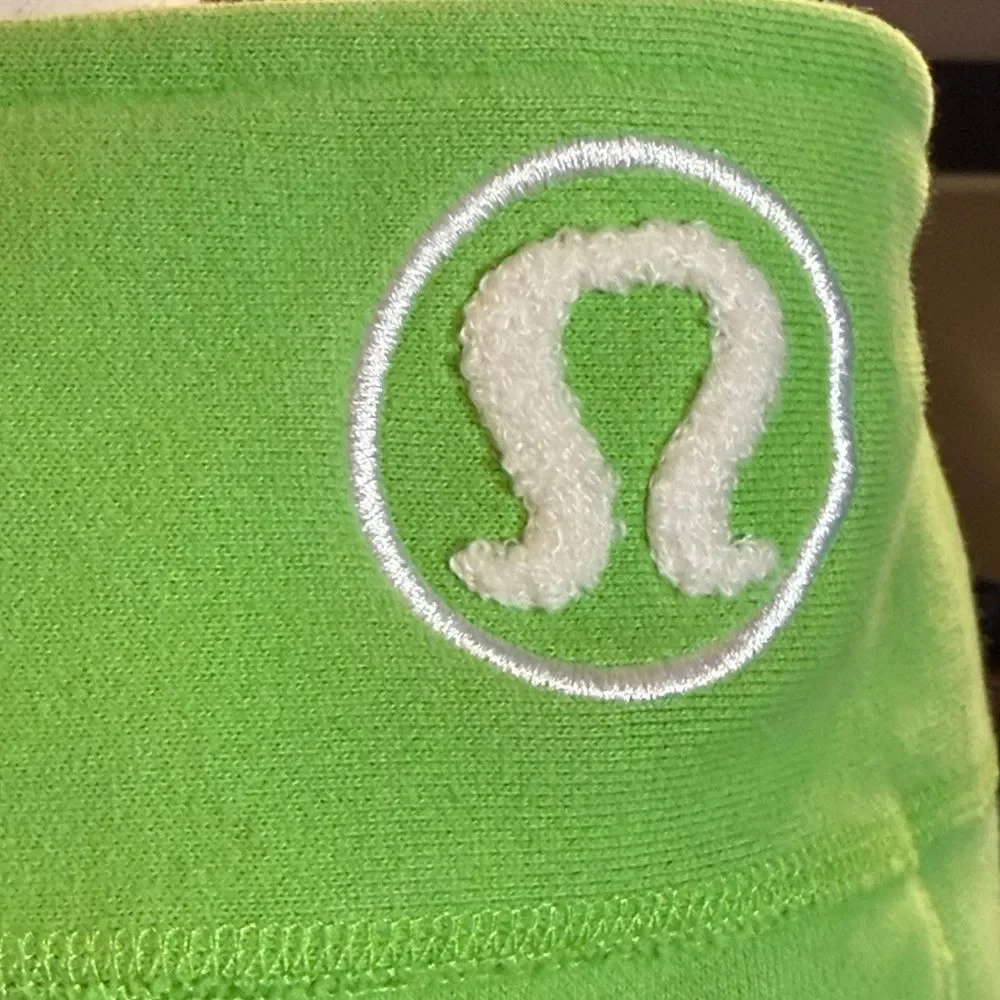 LULULEMON SCUBA HOODIE OLD SCHOOL ERA THICK FLEECE COZY & COLORFUL SIZE 8 - Picture 4 of 12